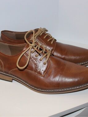 Madden Mens Dress Shoes Cognac Brown Oxford Perforated Cap Toe Lace Up 9.5